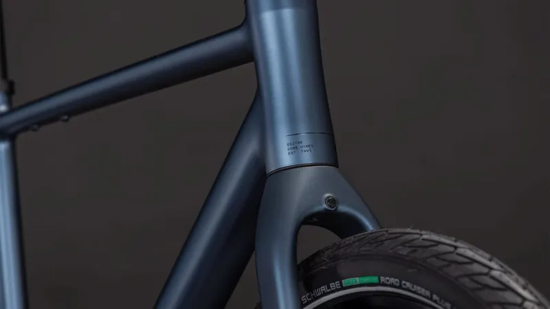 Cube Editor Pro Hybrid Bike 2026 in Mineralblue/Chrome-6