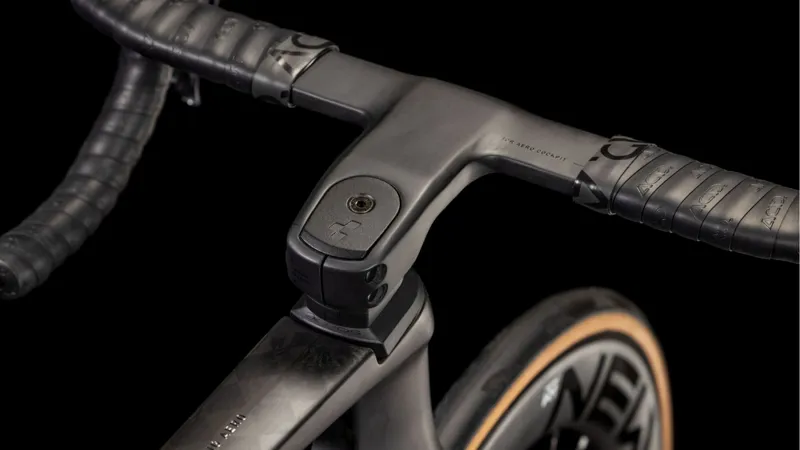 Cube Litening Aero C:68X Race Road Bike 2025 in Blackline-2