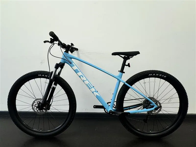 EX DISPLAY Trek Marlin 7 Gen 3 Hardtail Mountain Bike MediumLarge 2023 in Azure Blue-1