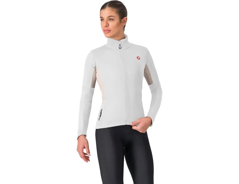 Balfes Bikes Castelli Entrata 2 Womens Jacket in Ivory/Silver Moon | Free postage over £30, £10 off first order, price match & 0% finance.