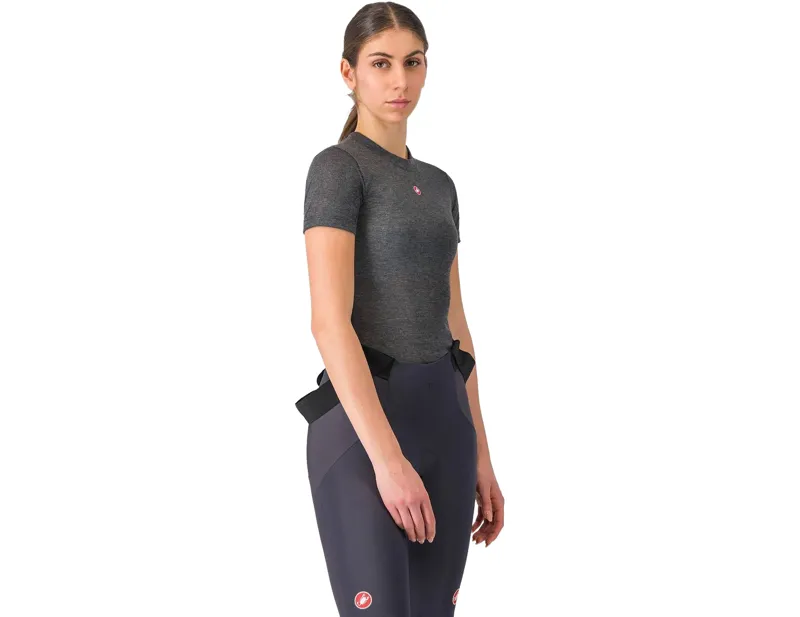Balfes Bikes Castelli Medio Base Layer Womens Short Sleeve in Melange Grey | Free postage over £30, £10 off first order, price match & 0% finance.