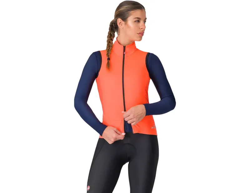 Balfes Bikes Castelli Perfetto Air Womens Vest in Brilliant Pink | Free postage over £30, £10 off first order, price match & 0% finance.