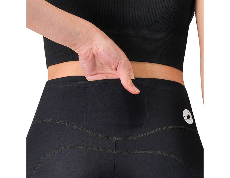 Castelli Comfort Travel Women's Shorts in Black-4