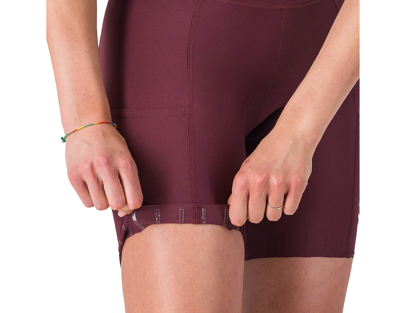 Castelli Comfort Travel Women's Shorts in Deep Bordeaux-2