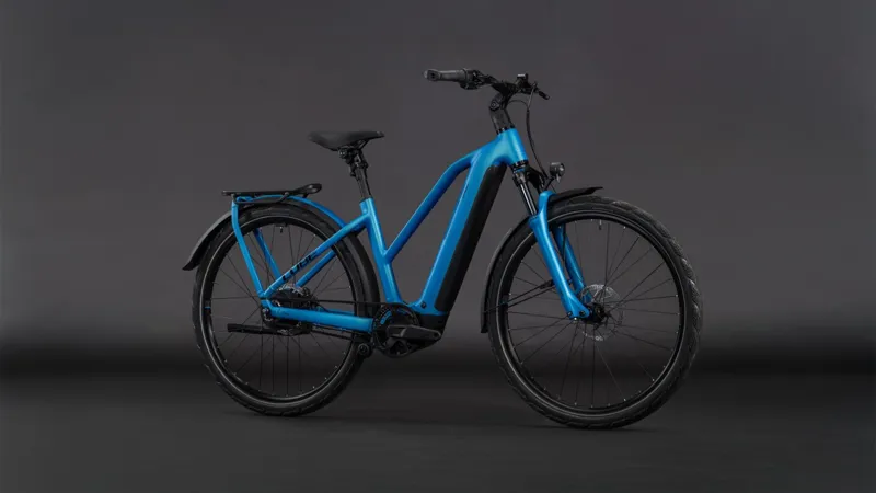 Cube Kathmandu Hybrid Comfort Pro 800 Trapeze Electric Hybrid Bike 2026 in Azure/Black-7