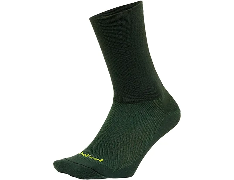 Defeet Aireator 6 inch D-Logo Double Cuff Socks in Forest Green
