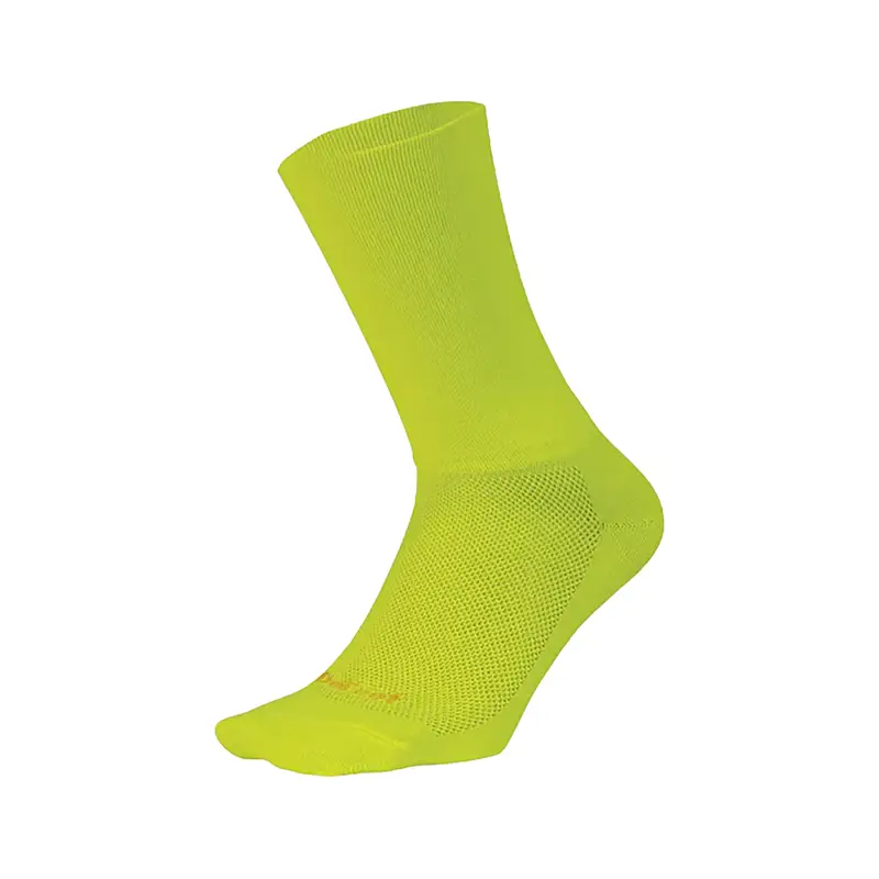 Balfes Bikes Defeet Aireator 6 inch D-Logo Double Cuff Socks in Neon Yellow | Free postage over £30, £10 off first order, price match & 0% finance.