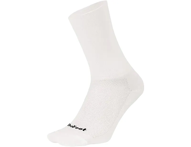 Balfes Bikes Defeet Aireator 6 inch D-Logo Double Cuff Socks in White | Free postage over £30, £10 off first order, price match & 0% finance.