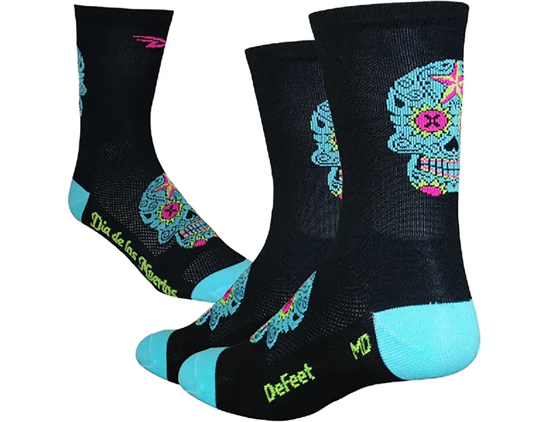 Defeet Aireator 6inch Sugar Skull Socks in Blue