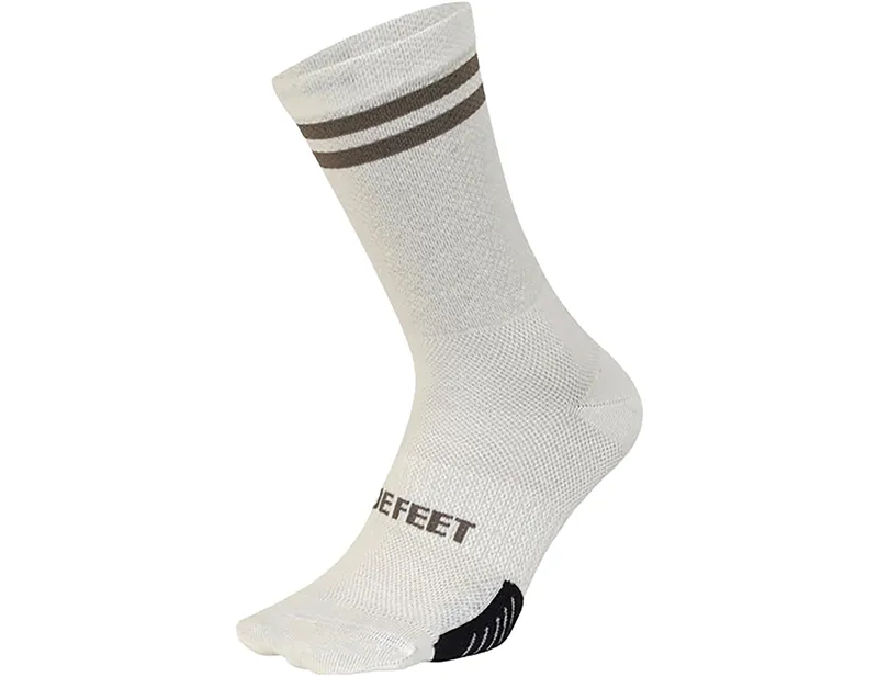 Defeet Cyclismo Wool Blend 6 inch Double Stripe Socks in Natural/Khaki