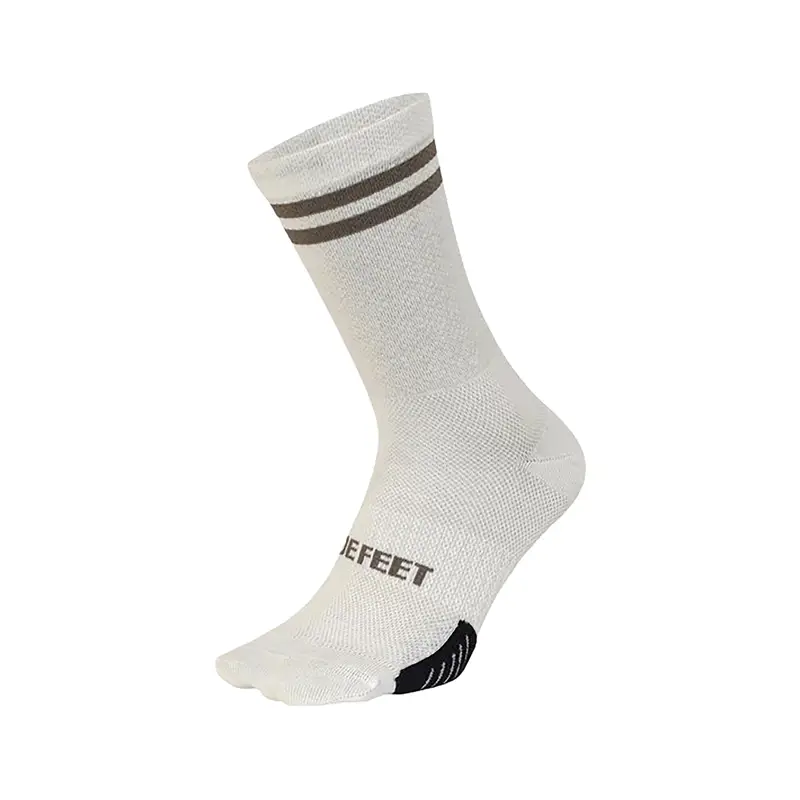 Balfes Bikes Defeet Cyclismo Wool Blend 6 inch Double Stripe Socks in Natural/Khaki | Free postage over £30, £10 off first order, price match & 0% finance.