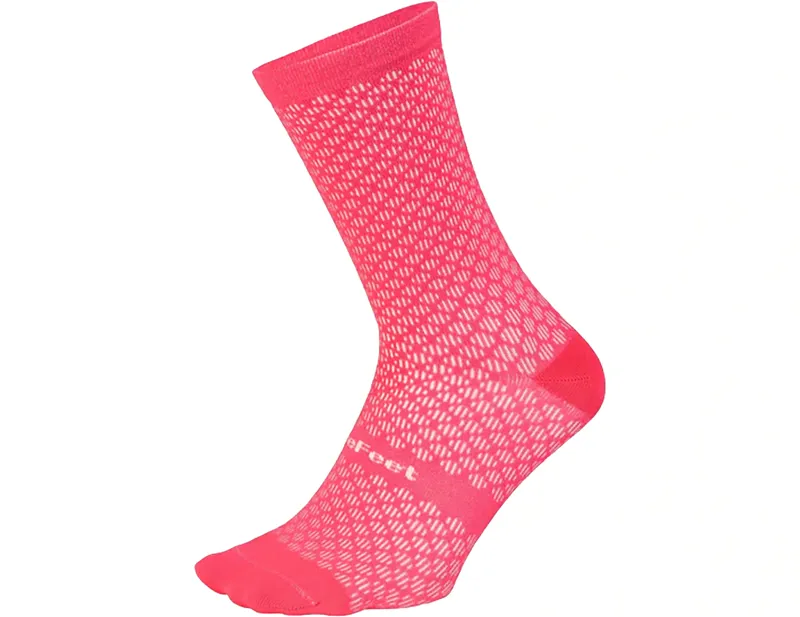 Balfes Bikes Defeet Evo Mont Ventoux 6 inch Socks in Pink | Free postage over £30, £10 off first order, price match & 0% finance.
