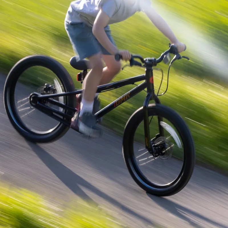 DMR Sidekick Ride 20 inch Kids Bike 2026 in Black-10