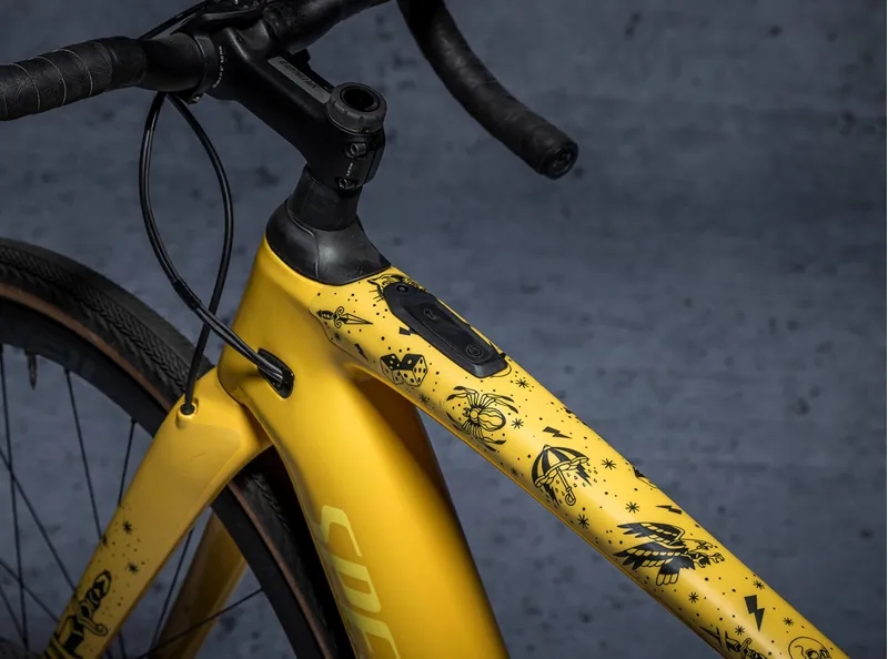 Dyedbro Old School Tattoo Gravel Frame Protection Kit in Black-3