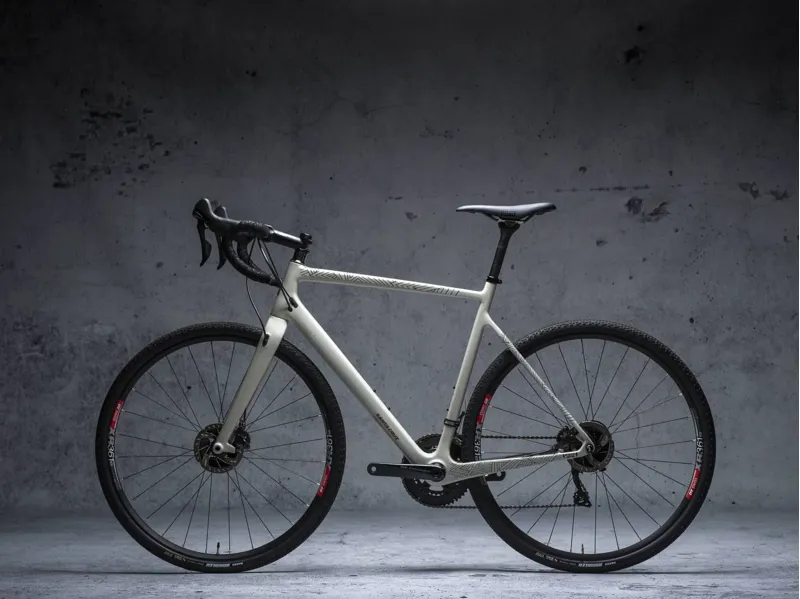 Dyedbro Stay Free MTB Frame Protection Kit in Black-4