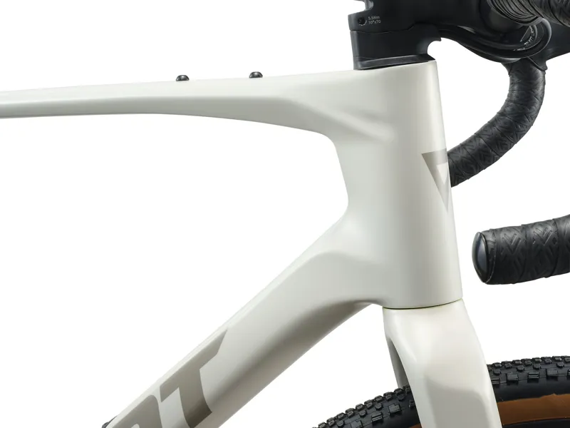 Giant Revolt Advanced 0 Gravel Bike 2026 in Snow Drift-2