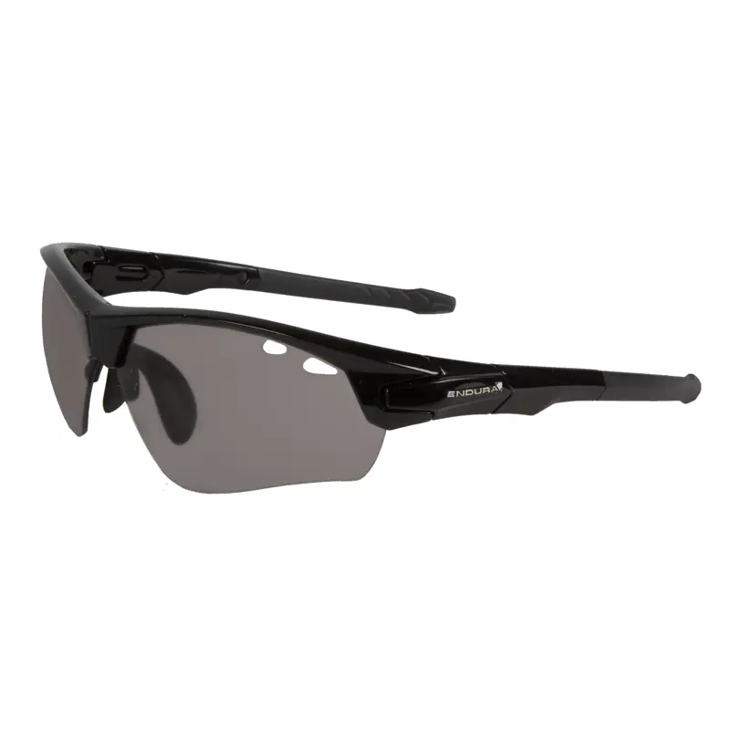 Balfes Bikes Endura Char Glasses in Black | Free postage over £30, £10 off first order, price match & 0% finance.