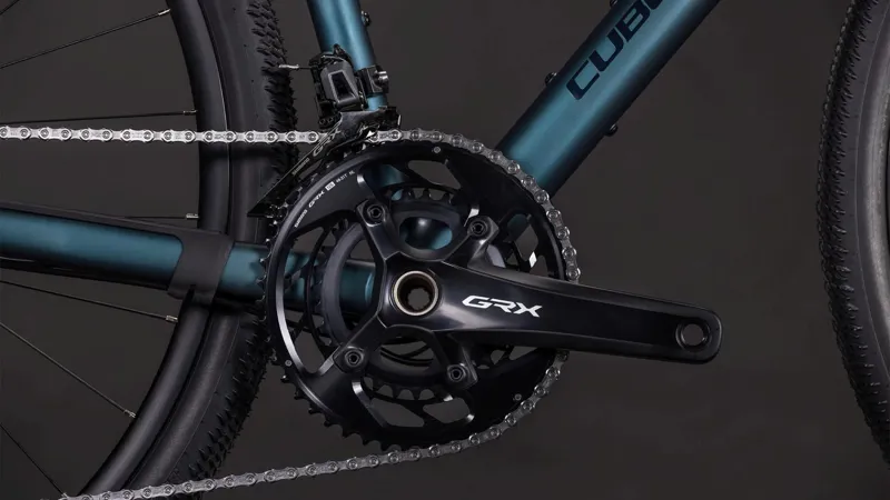 Cube Nuroad Race Gravel Bike 2026 in Royalgreen/Black-3