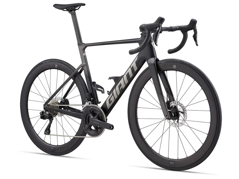 Giant Propel Advanced 1 Road Bike 2027 in Carbon-1