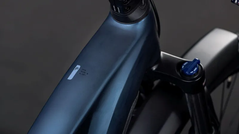 Cube Reaction Hybrid Performance 600 FE Electric Mountain Bike 2026 in Indigoblue/Reflex-1