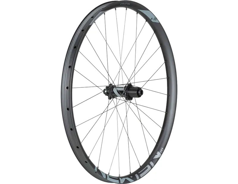 NEWMEN rear WHEEL EVOLUTION SL A.35 6B 27.5