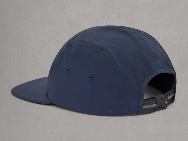 Endura 5-Panel Cap in Blue-1