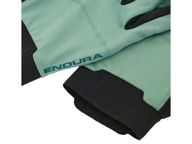 Endura Loop Full Finger Glove in Green-1