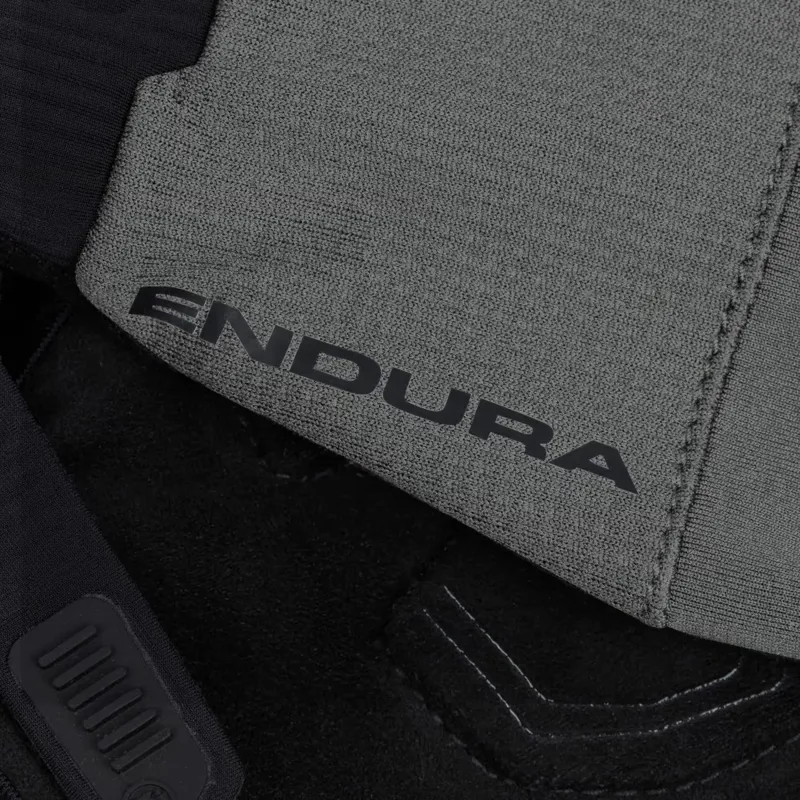 Endura Loop Mitts Sage Green-1