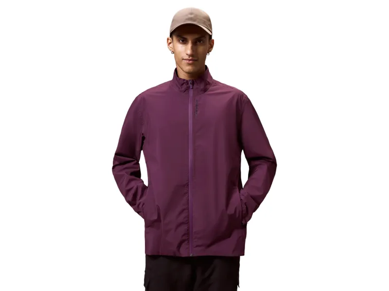 Endura Loop Rout Waterproof Jacket in Black Cherry