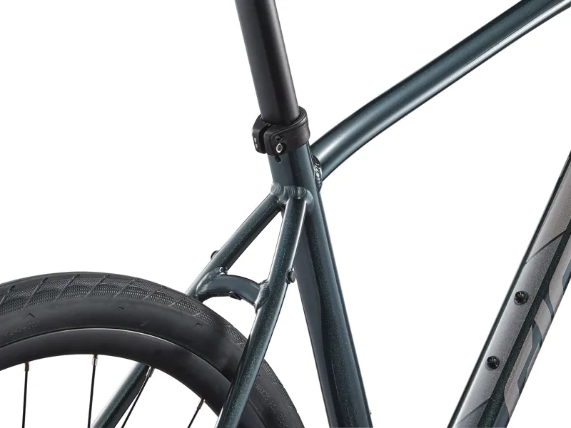 Giant Escape Disc 2 Hybrid Bike 2026 in Asphalt Green-6