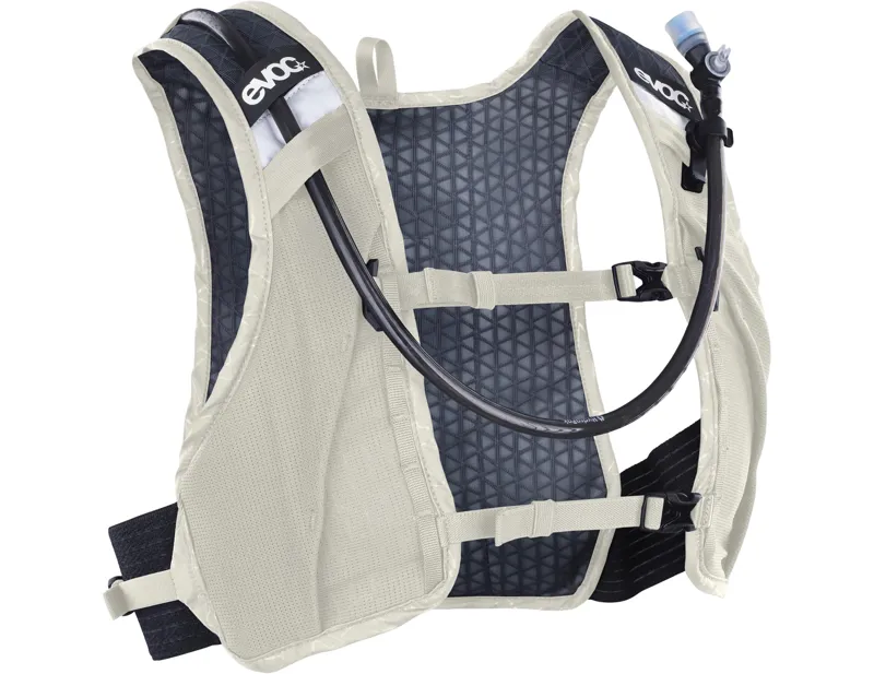 Balfes Bikes Evoc Hydro Pro Ultra 1.5L Plus Hydration Bladder 1.5L in Sand | Free postage over £30, £10 off first order, price match & 0% finance.