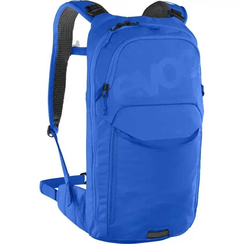 Balfes Bikes Evoc Stage 6L Performance Backpack + 2L Hydration Bladder in Royal Blue | Free postage over £30, £10 off first order, price match & 0% finance.