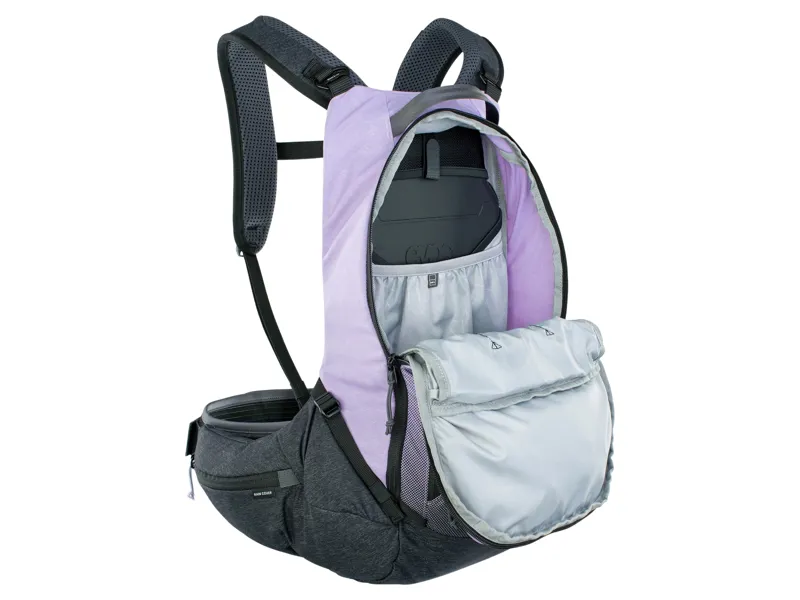 Evoc Trail Pro Protector Backpack 16L L/XL in Purple-3