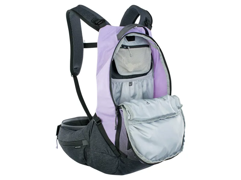 Evoc Trail Pro Protector Backpack 16L L/XL in Purple-4