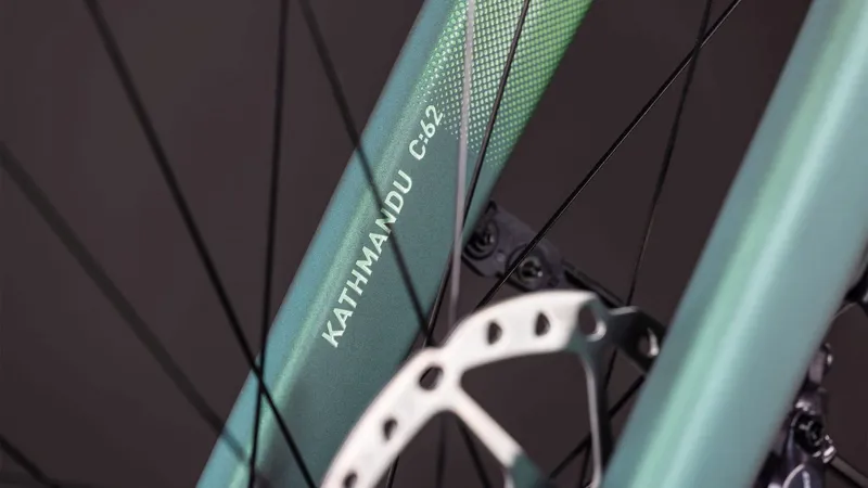 Cube Kathmandu Hybrid c:62 Slt 400x Electric Hybrid Bike 2026 in Seafoam/Chrome-6