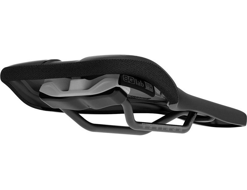 SQlab 614 Ergowave Active S-Tube 2.1 Saddle in Black-4