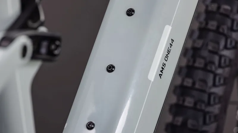 Cube Ams Hybrid one44 c:62 Race 400x Electric Mountain Bike 2026 in Reedbeige/Black-3