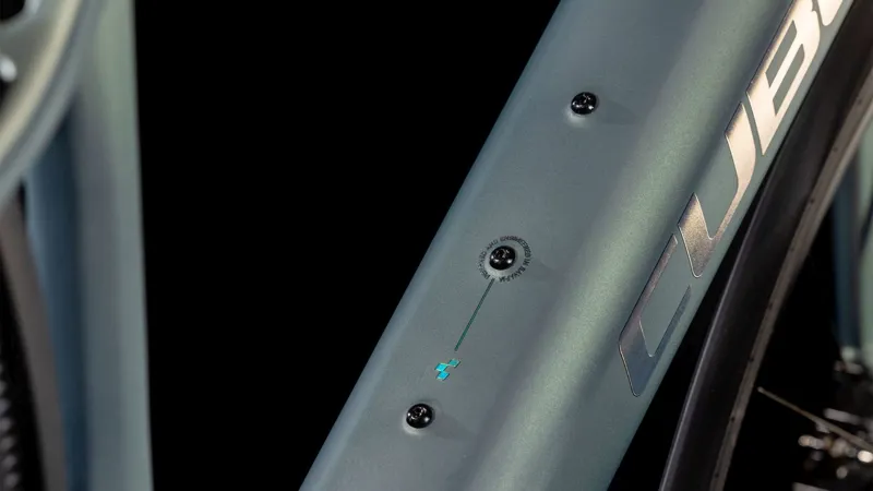 Cube Nulane Hybrid c:62 Race FE 400X Electric Hybrid Bike 2025 in Sagebrush Green/Prism-2