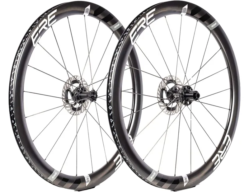 Balfes Bikes Ere Genus Ii Cl45-R Team Carbon Disc Wheelset | Free postage over £30, £10 off first order, price match & 0% finance.