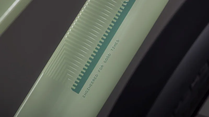 Cube Kathmandu Exc Trapeze Hybrid Bike 2026 in Pea/Grey-3