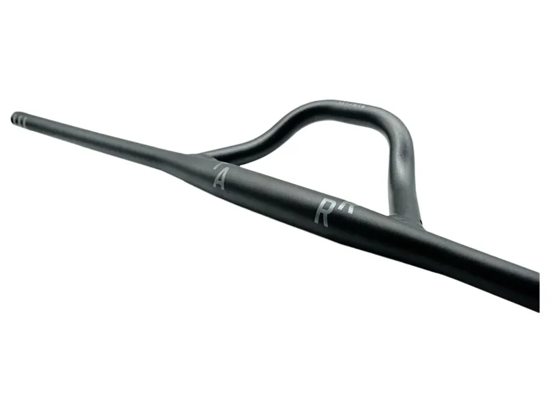 Farr Alloy Aero MTB Handlebar 760mm in black-2
