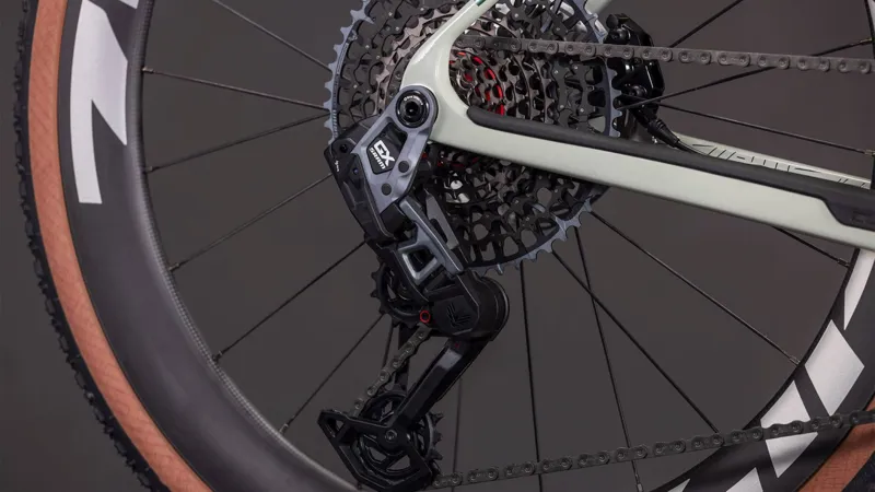 Cube Nuroad C:62 SLX Gravel Bike 2026 in Reedbeige/Chrome-5