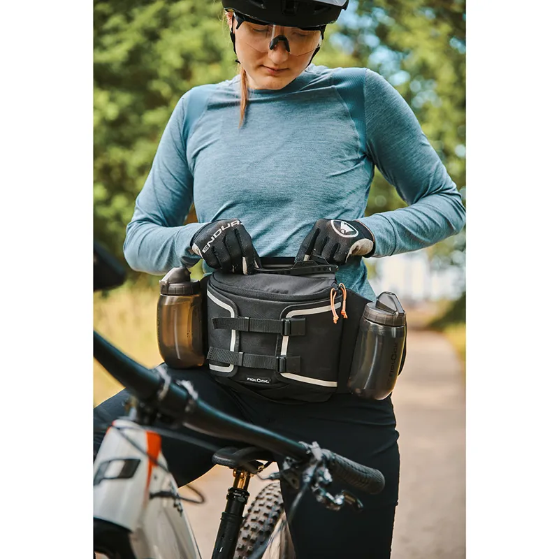 Fidlock HIP BELT Double with 450ml Bottle in Black-2