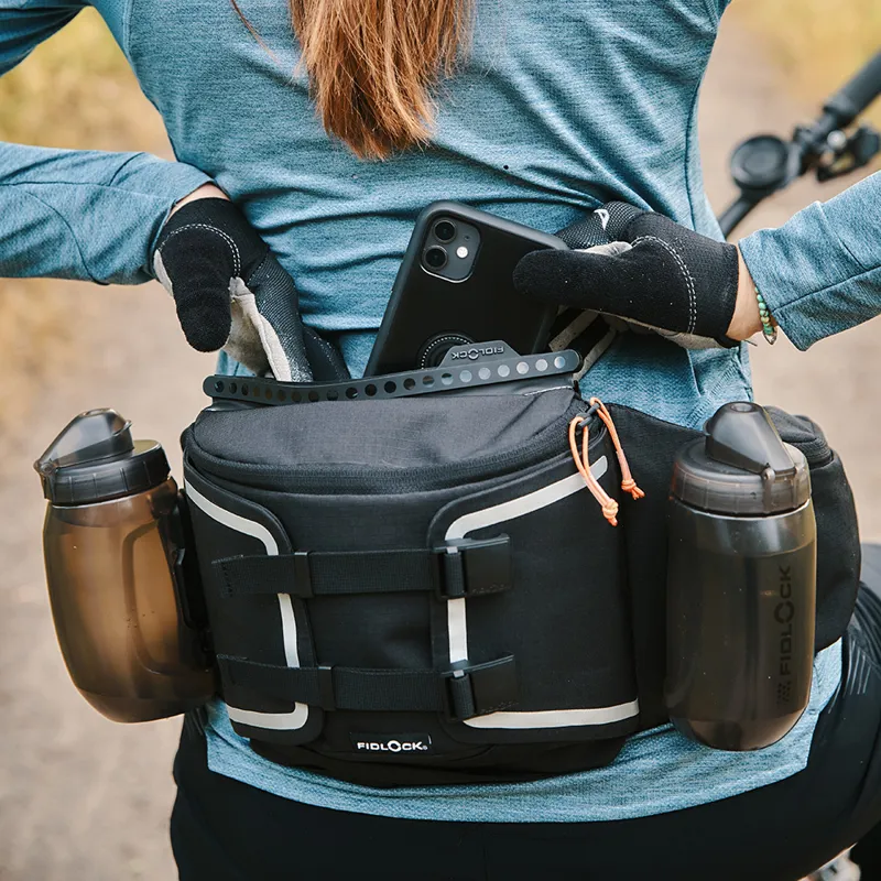 Fidlock HIP BELT Double with 450ml Bottle in Black-3