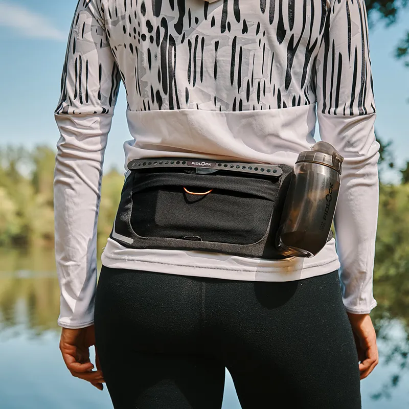 Fidlock HIP BELT Single with 450ml TWIST Bottle in Black-2