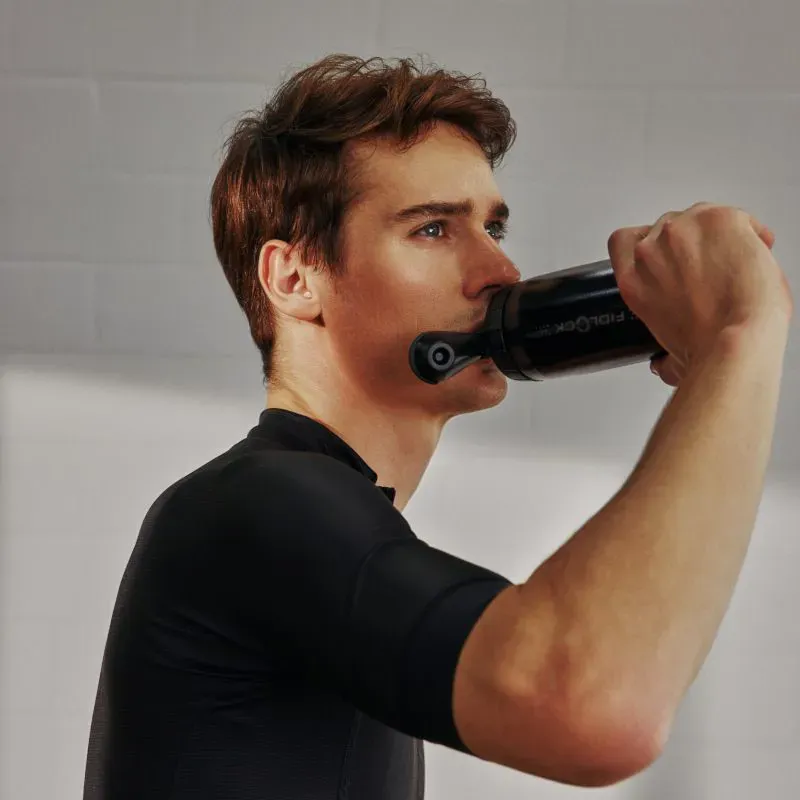 Fidlock TWIST Bottle 590 + Bike Base in Solid Black-3