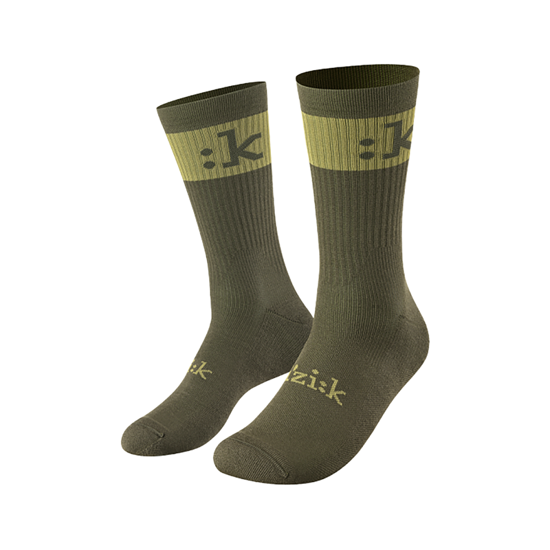 Balfes Bikes Fizik Off-road Socks in Green | Free postage over £30, £10 off first order, price match & 0% finance.