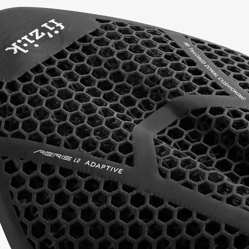 Fizik Transiro Aeris R3 Adaptive Long Distance Saddle in Black-6
