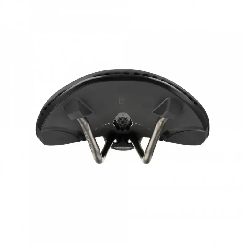 Fizik Vento Antares Adaptive R3 Saddle in Black-4
