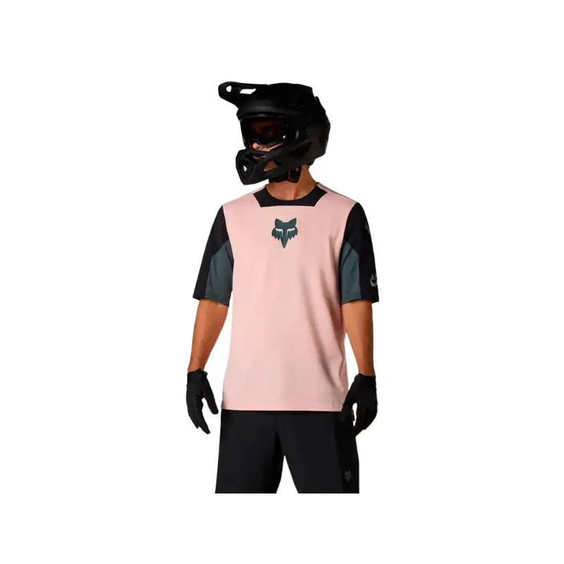 Balfes Bikes Fox Defend Creation Short Sleeve Jersey in Blush | Free postage over £30, £10 off first order, price match & 0% finance.